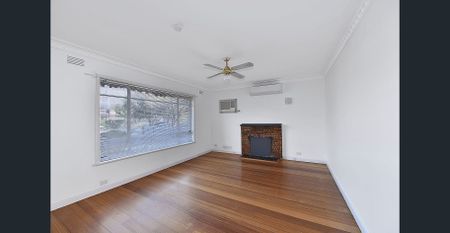 Comfortable Living in a Quiet Court Location - Photo 5