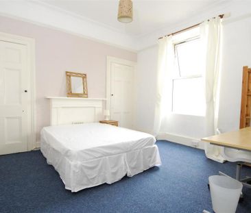 43 North Road East - Photo 5