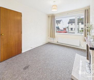 40 Cherryhill Road, Dundonald, Belfast, BT16 1JJ - Photo 2