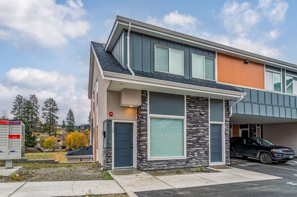 2 bed/2 bath Condo in Glenmore - Photo 1