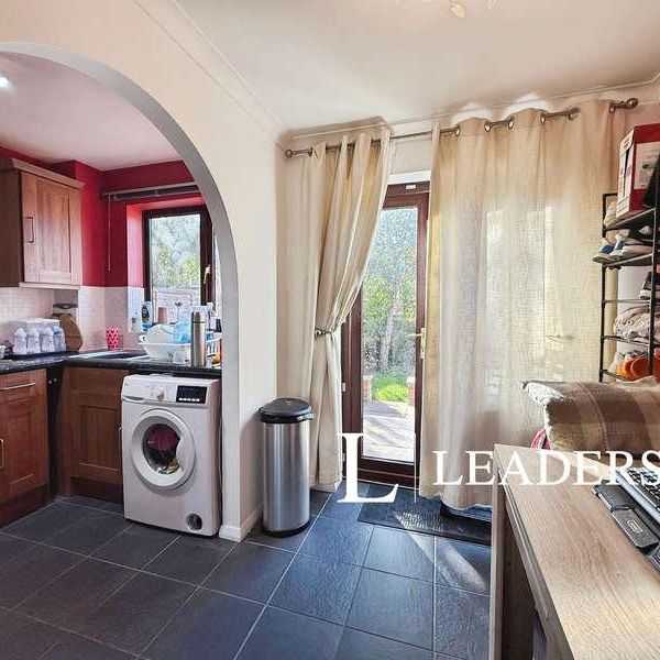 Hibaldstow Road, Lincoln, LN6 - Photo 1