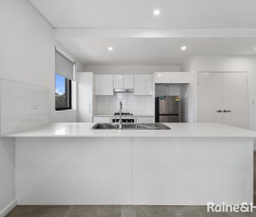 Two Spacious Three Bedroom Apartments to Choose From! - Photo 3