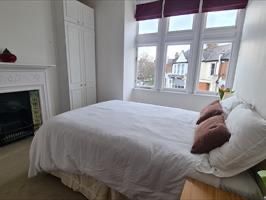 2 Bed Flat, Southfield Road, W4 - Photo 3