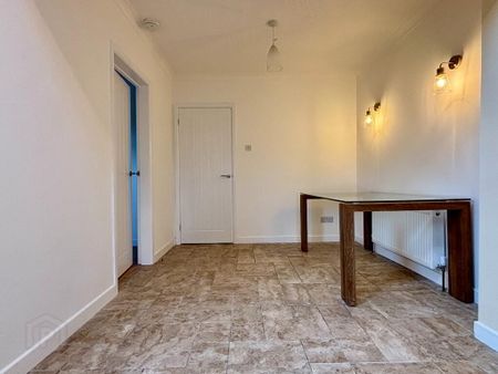 22 Irwin Place, Donaghcloney, BT66 7LN - Photo 4