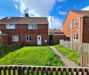 2 bedroom semi-detached house to rent - Photo 4