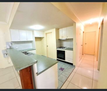 Blacktown Gem 2 Bedrooms, Huge Balcony, and Ideal Location! - Photo 4