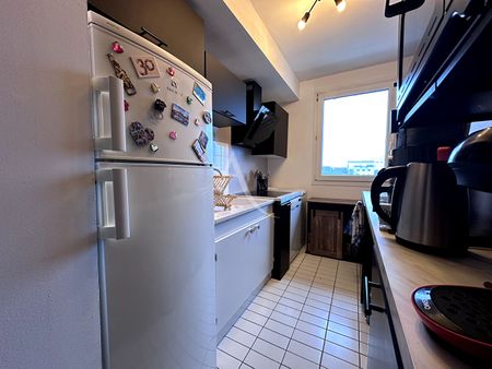 Location Appartement 2 pièces 46m² - Photo 3