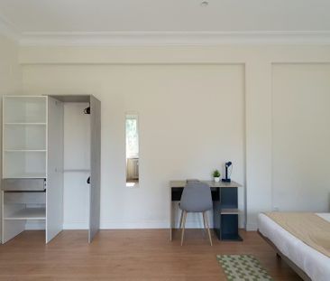 Calle del Conde Duque, Madrid, Community of Madrid 28015 - Photo 4