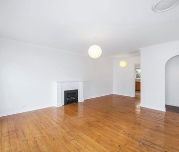 Unit 3/8 Robert Street - Photo 5