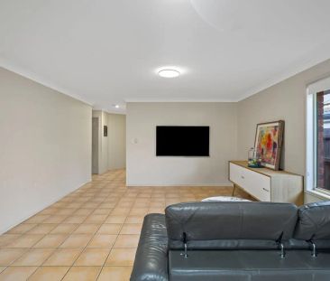 12 Fortune Street, Springfield Lakes QLD 4300 - Photo 2