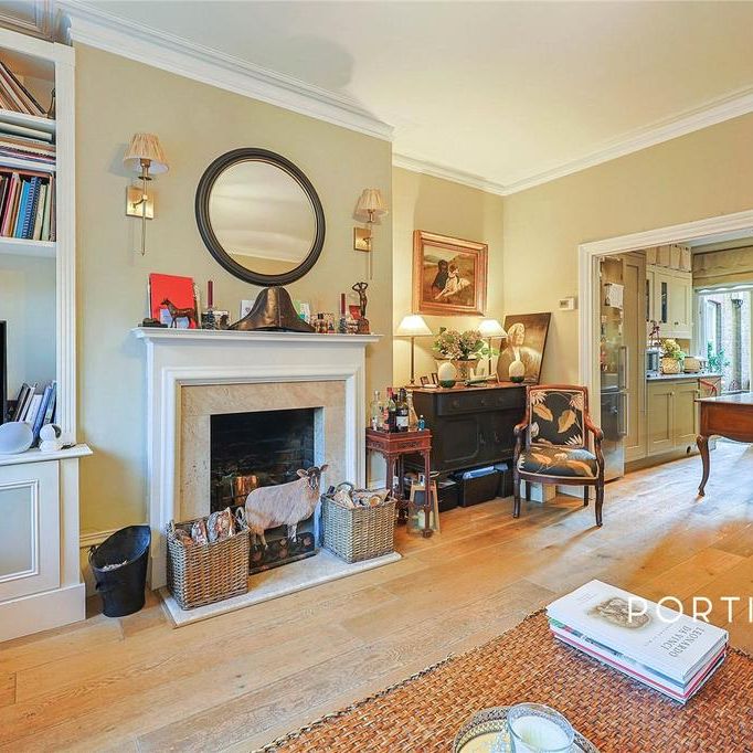 3 bedroom flat to rent - Photo 1