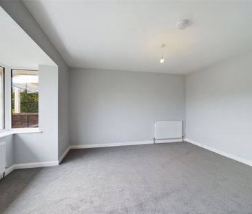 Recreation Road, Burghfield Common, Reading, Berkshire, RG7 - Photo 3