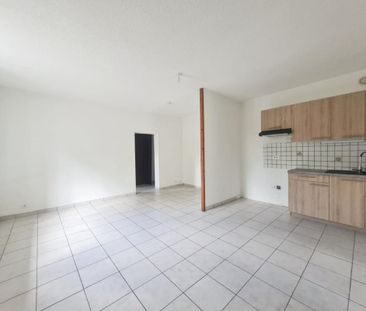 Location Appartement 3 pièces 62m² SCIONZIER 74950 - Photo 2