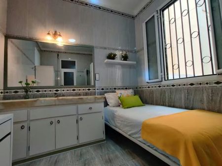 La Rambla, Barcelona, Catalonia 08002 - Foto 3