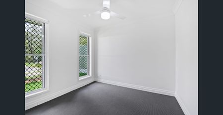 SPACIOUS AND LUXURIOUS 4 BEDROOM HOME AVAILABLE SOON!! - Photo 4