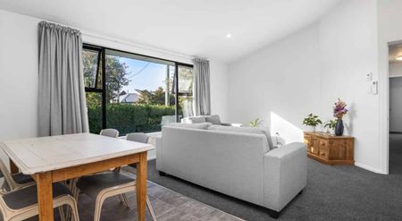 Four Bedroom Home - Photo 3