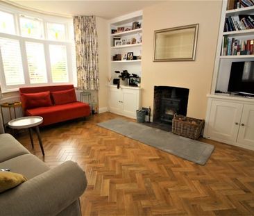 4 bedroom semi-detached house to rent - Photo 6