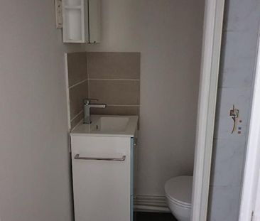 Location Appartement 1 pièce 12m² POITIERS 86000 - Photo 5