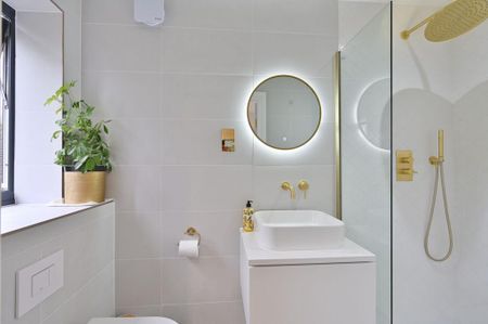 4 bedroom detached house to rent - Photo 3
