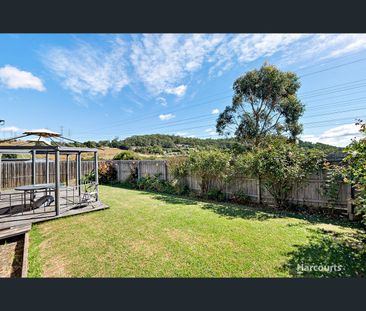 95 Manna Gum Drive, Pakenham, Vic 3810 - Photo 5