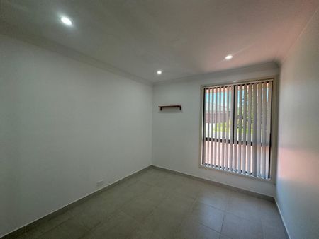 3 Bedroom Family Home&excl; - Photo 4