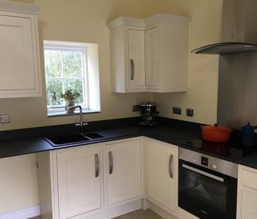 4 bedroom cottage to rent - Photo 2