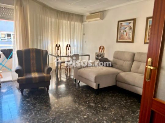 Piso en alquiler en Centro - Photo 1