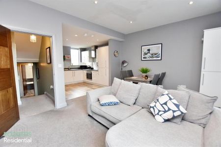 Apartment 2 34 Upper Newtownards Road, Belfast, BT4 3EL - Photo 3