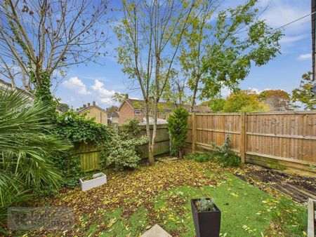 1 bedroom maisonette to rent - Photo 5