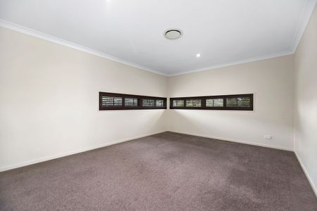 47 Hawkesbury Avenue, Pacific Pines, QLD 4211 - Photo 2