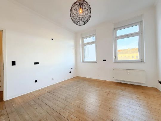 GROßZÜGIGE MASIONETTEWOHNUNG MIT 139M² IM ZENTRUM ZU MIETEN! - Photo 1