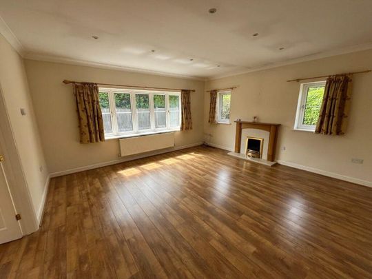 3 bedroom property to rent - Photo 1