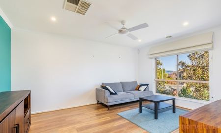 41 Alec Hope Crescent, Franklin ACT 2913 - House For Rent | Domain - Photo 4