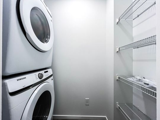 Special Incentive. New Garden Suite Living In The Orchards | Pet Friendly & Private - Photo 1