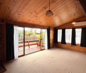 Lockwood home on Lockhart Avenue - Photo 6