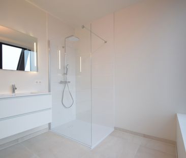 Modern nieuwbouwappartement met 2 slaapkamers en 2 badkamers in har... - Photo 6