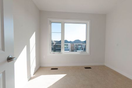 For Lease - 31 Camino Real Drive, Caledon, Ontario - Photo 3