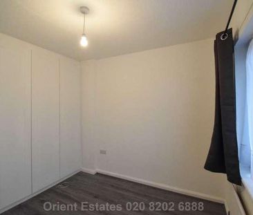 Sturgess Ave, Hendon Central, NW4 - Photo 3