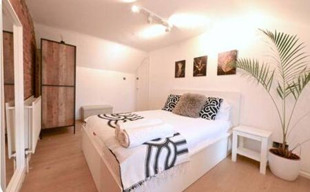 Umodzi House- Bedroom 1 and 3 - Photo 5