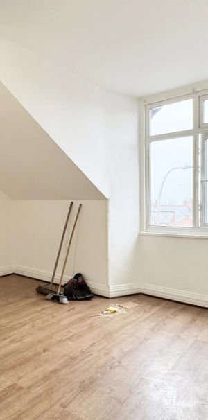 2 Bedroom Flat - Photo 1