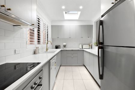 1/20-22 Toronto Parade, Sutherland NSW 2232 - Villa For Rent | Domain - Photo 5