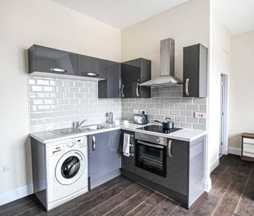 Studio to rent - Photo 1