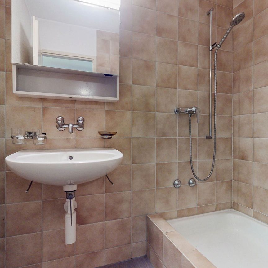 4.5 Zimmer, 98 m², 2. Stock - Photo 1