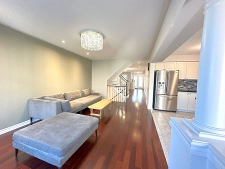 For Lease - 77 Harry Cook Drive, Markham, Ontario - Photo 3