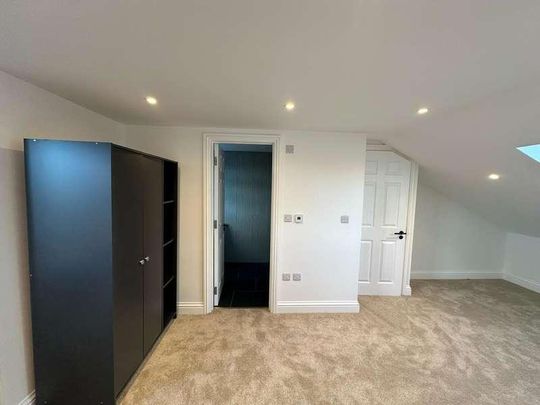 Hervey Road, London, SE3 - Photo 1