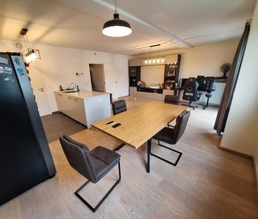 Appartement te huur - Photo 1