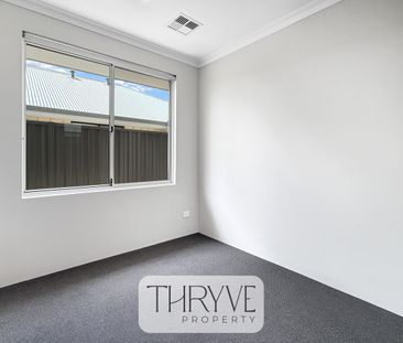 Brand New 4 Bedroom Home in Ravenswood - Photo 4