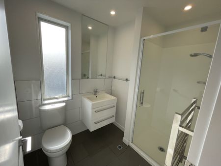 Newtown Living - Photo 4