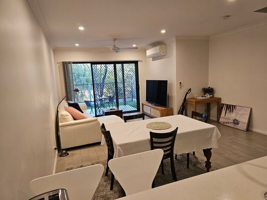 Alexandra Hills - Photo 1