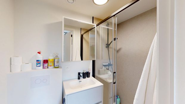 Spacious, renovated student room - Photo 1